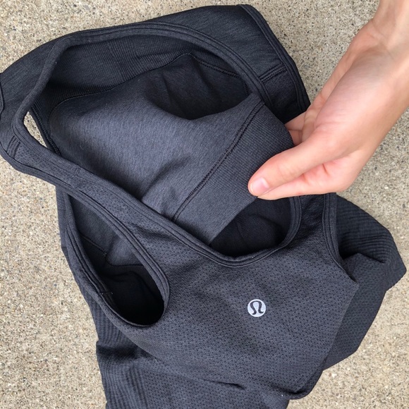 SOLD- Lululemon High Neckline Tank 🍋 - Picture 3 of 4